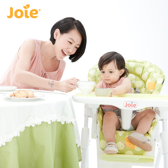 Joie巧兒宜淺綠色夢(mèng)奇兒童成長(zhǎng)折疊餐桌子椅
