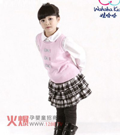 娃哈哈女童服裝時尚可愛
