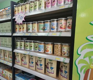  壹諾貝小零食陳列圖6