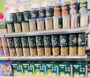 香噹噹小零食店鋪陳列8